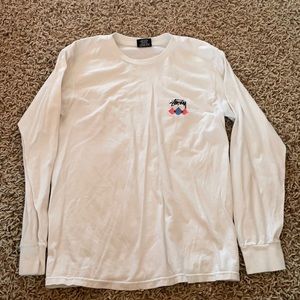 WHITE STUSSY LONG SLEEVE W/ EMBROIDERED LOGO